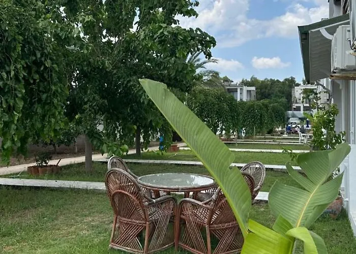 Ξενοδοχείο με διαμερίσματα Atalay *